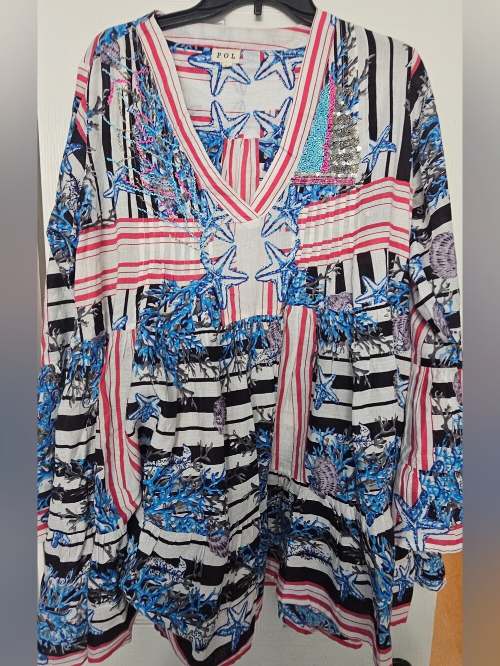 POL dress combines a lightweight, breezy feel with intricate,artsy embellishment - Picture 4 of 12